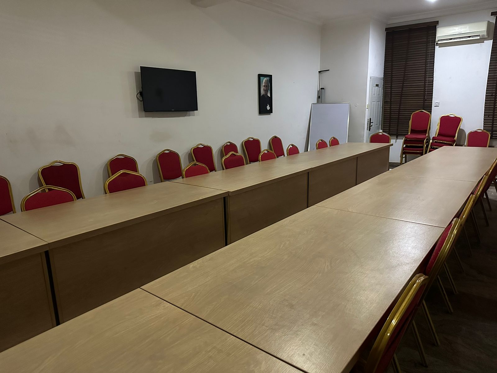 Meeting Room at The DEN by Da Golden Chimney